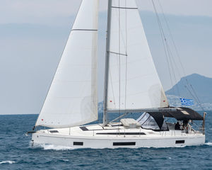Beneteau Oceanis 51.1