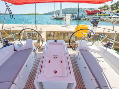 Żaglówka Beneteau Oceanis 40.1 · 2022 · STARLIGHT (1)