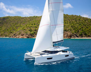 Fountaine Pajot Astrea 42