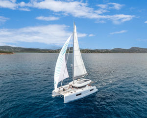 Lagoon 380