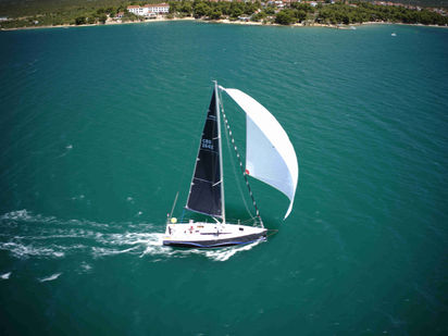 Barca a vela Elan E4 · 2021 · Raptor (1)