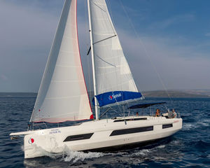 Dufour 44