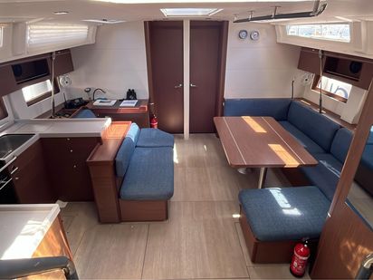 Barca a vela Beneteau Oceanis 51.1 · 2024 · Alboran Moscatel (Mallorca) (1)
