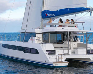 Sunsail 424