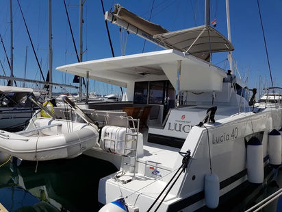 Catamaran Fountaine Pajot Lucia 40 · 2017 · LUCE (1)