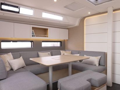 Ninive - Water maker, Solar Panel (1)