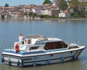 Le Boat Lake Star