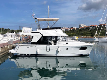 Motorboot Trawler 35 · 2019 (0)