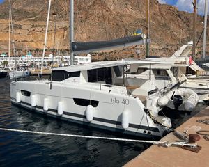 Fountaine Pajot Isla 40