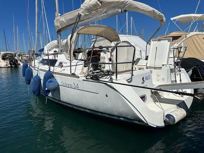 Sailboat Beneteau Oceanis 34 · 2009 (0)