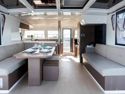 Catamaran Bali 4.2 · 2026 · TBA (1)