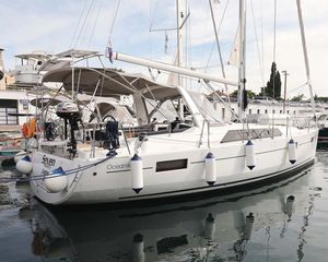 Beneteau Oceanis 41.1