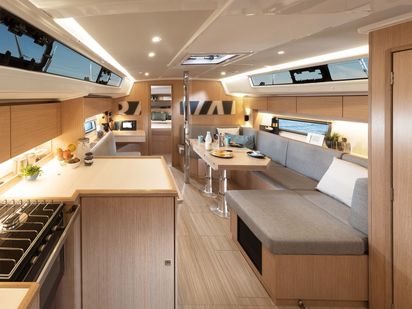 Velero Bavaria C42 · 2026 · 7198994250000100171 (1)