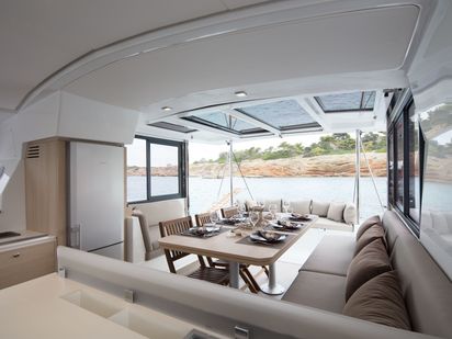 Catamarán Bali 4.1 · 2019 · ZIZI (1)