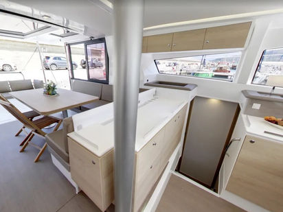 Catamarán Bali 4.1 · 2019 · Siga Siga (1)