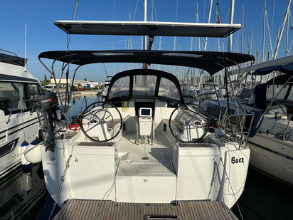 Velero Jeanneau Sun Odyssey 449 · 2019 · Baez (0)
