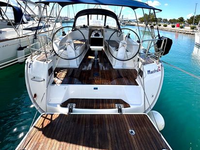 Sailboat Bavaria Cruiser 37 · 2017 (0)