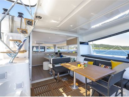 Catamarán Lagoon 43 · 2025 · Solara (1)