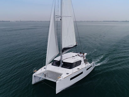 Catamaran Aventura 34 · 2022 (0)