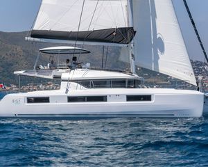 Lagoon 51