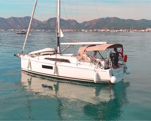 Beneteau Oceanis 30.1