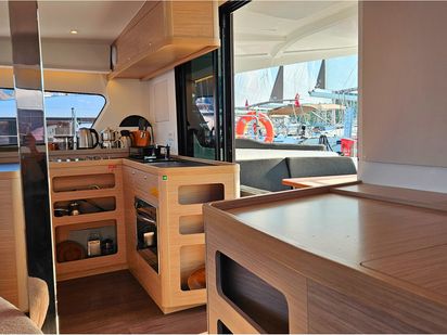 Katamaran Lagoon 42 · 2024 · Rhea (1)