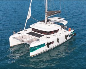 Lagoon 42