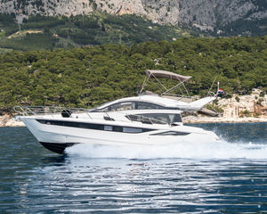 Galeon 430