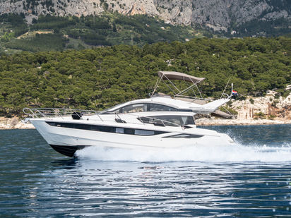 Motorboat Galeon 430 · 2022 (0)