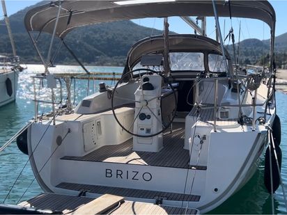 Sailboat Bavaria Cruiser 33 · 2016 (0)