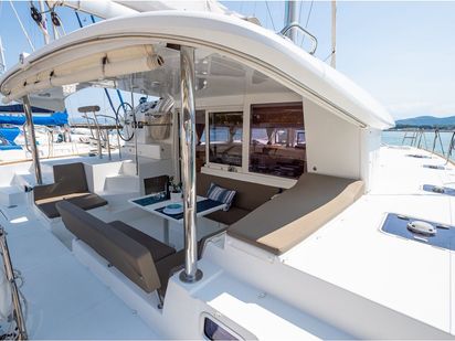 Catamaran Lagoon 400 S2 · 2016 (0)