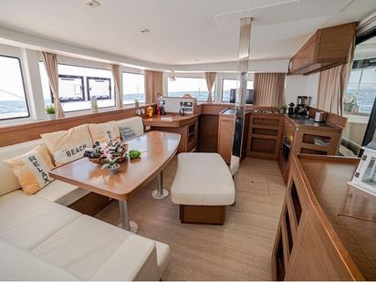 Katamaran Lagoon 42 · 2018 · Svea (1)