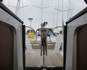 Hanse 418