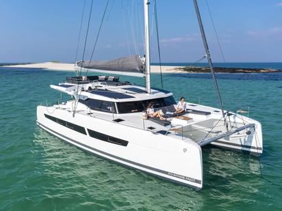 Fountaine Pajot Aura 51