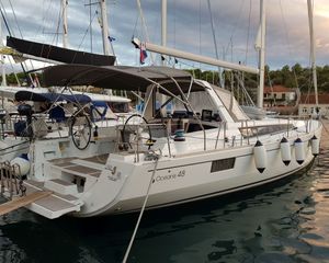 Beneteau Oceanis 48