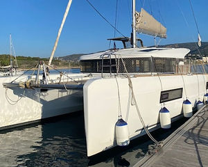Lagoon 40