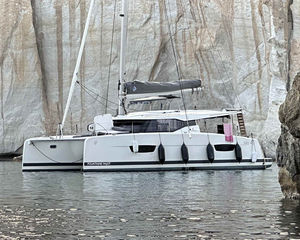 Fountaine Pajot Isla 40