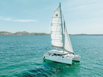 Catamaran Lagoon 400 S2 · 2016 (0)