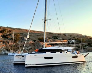 Fountaine Pajot Astrea 42