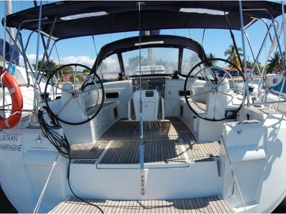 Voilier Jeanneau Sun Odyssey 519 · 2016 (0)