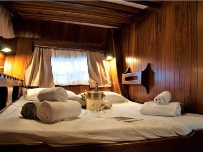 Aeolian Island Cabin 2 (1)