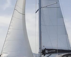 Dufour 470