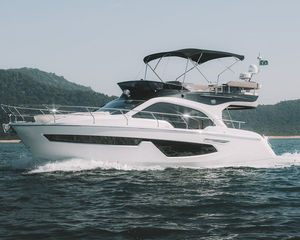 Sessa Marine 42 Fly