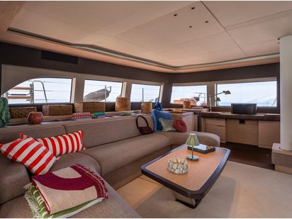 SAILUXE - Gloria (1)