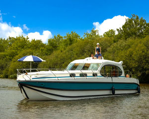 Nicols Estivale Sixto Green