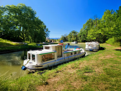 Houseboat Locaboat Plaisance Pénichette 1107 · 1985 (0)