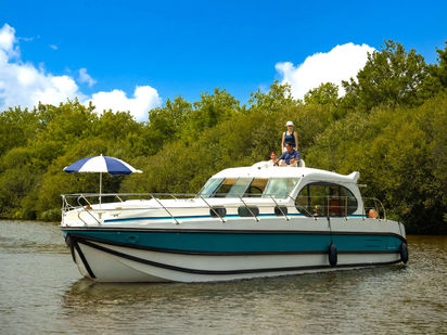 Houseboat Nicols Estivale Sixto · 2023 (0)