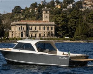 Bertram 27 Sport Convertible