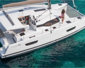 Fountaine Pajot Lucia 40