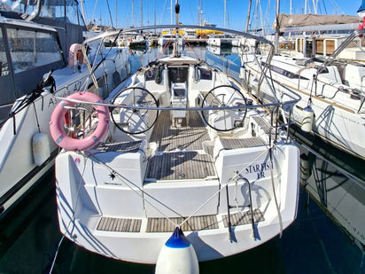 Sailboat Jeanneau Sun Odyssey 389 · 2018 (0)